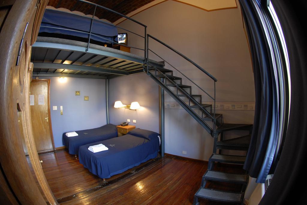 Hotel Y Hostel Punto Cero - Buenos Aires, Buenos Aires